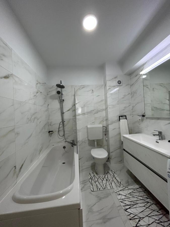 Apartament Rose Gura Humorului Zewnętrze zdjęcie